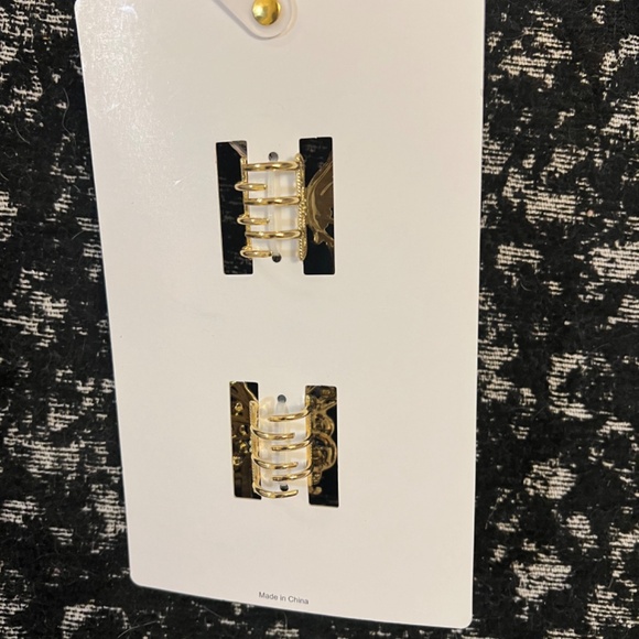 Sunday State hair clips - Picture 2 of 4